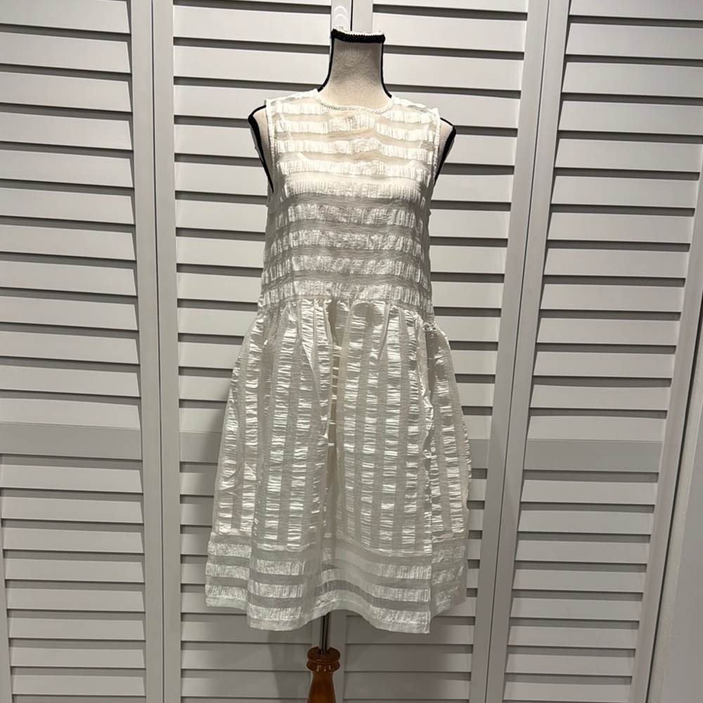 After Market NWOT White Sleeveless with detached Slip Elegant White Midi Dress